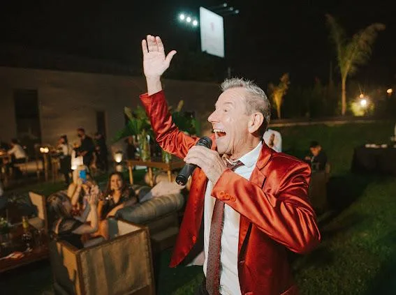 6270f6f1-8705-40c6-a82d-4397d023c5bc